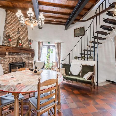 Stunning Holiday Home In Oombergen With Terrace And Garden Zottegem المظهر الخارجي الصورة