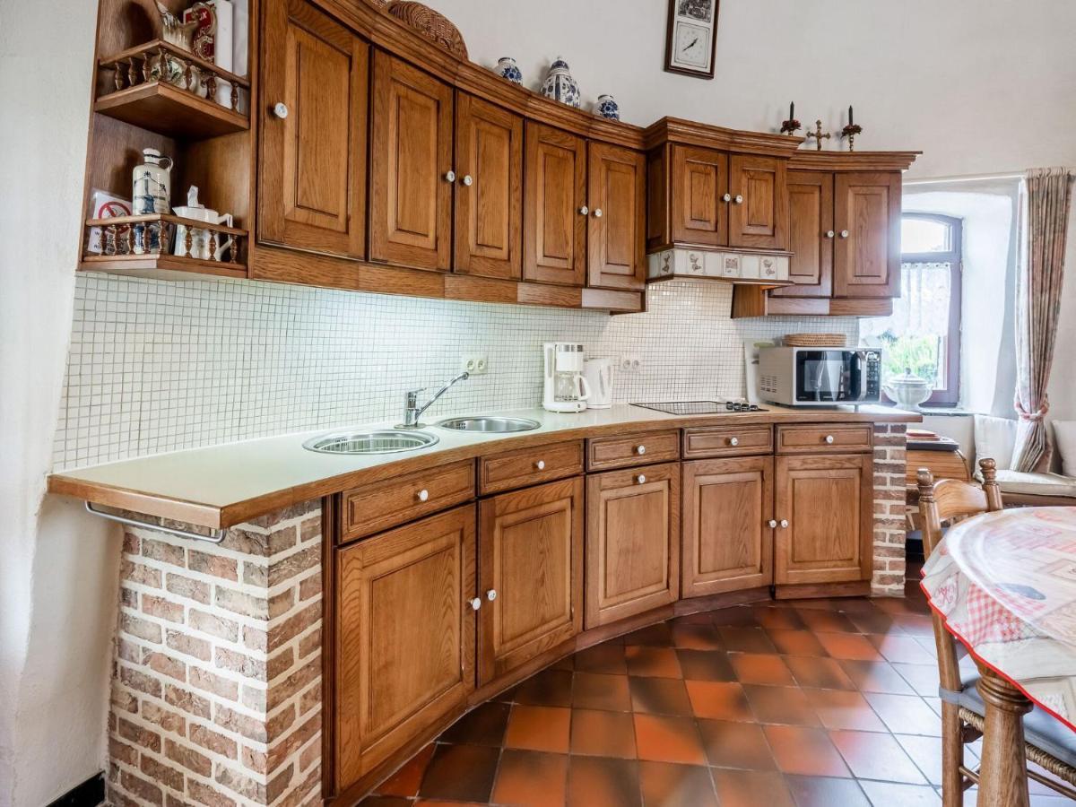 Stunning Holiday Home In Oombergen With Terrace And Garden Zottegem المظهر الخارجي الصورة